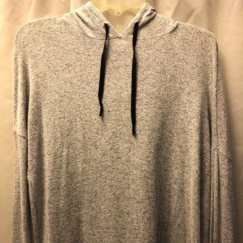 ANTISTAR Women's light knit, loose fit hoodie